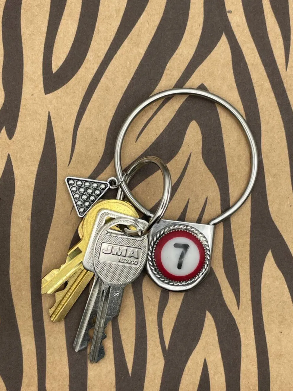 Billiard Ball #7 Round Jumbo Pin Keychain