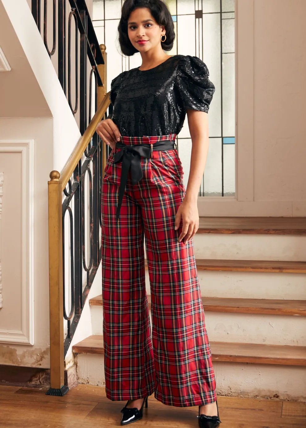 Festive Frolic Bubble Sleeve Crew