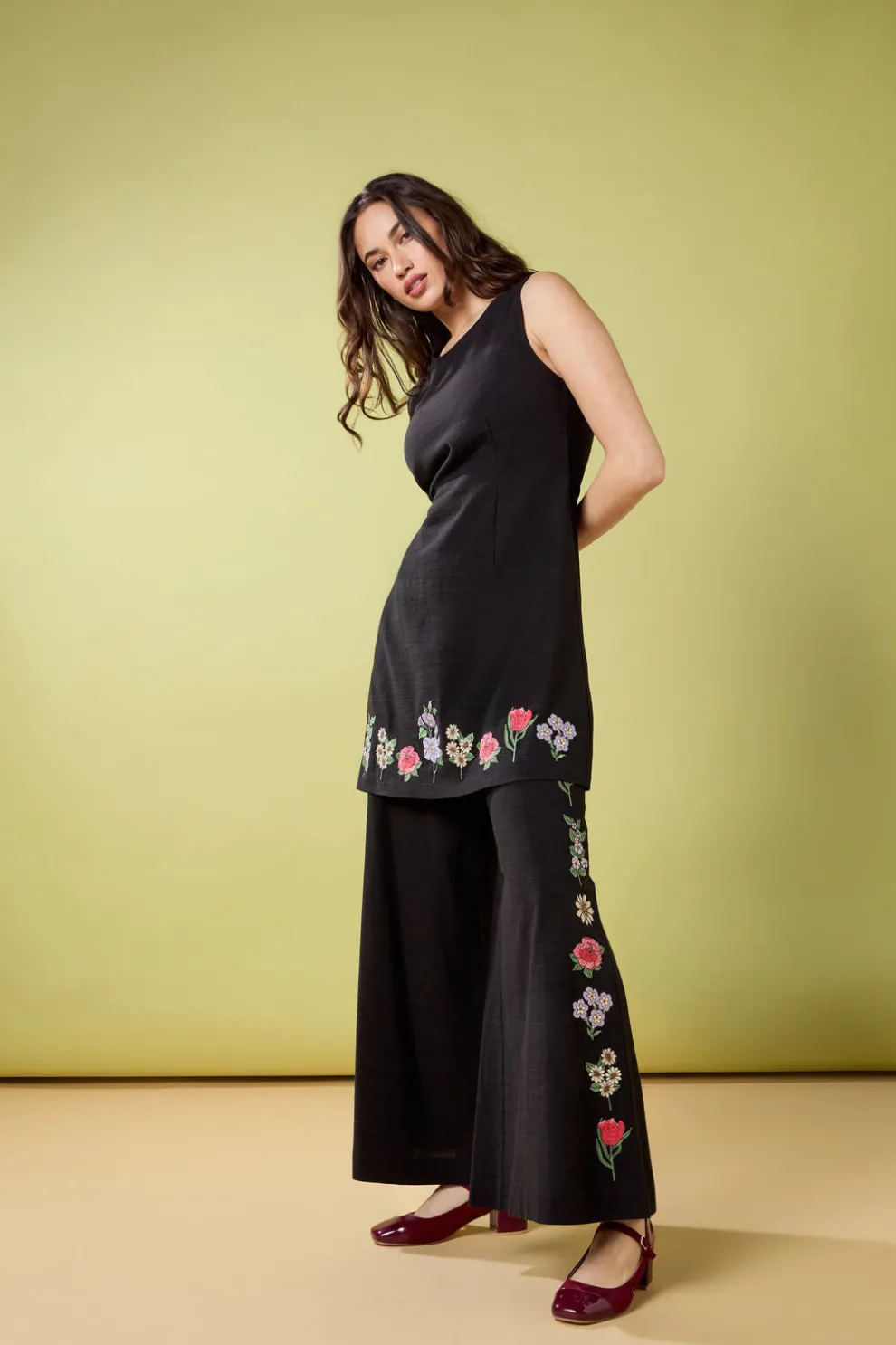 Fleur Embroidered Pant