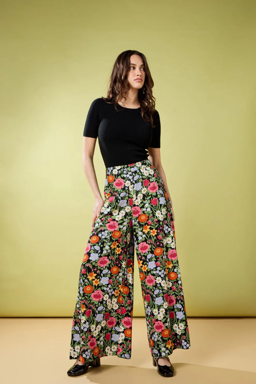 Floral Field Palazzo Pant