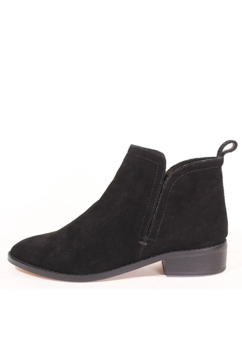 Kelly Chelsea Boots