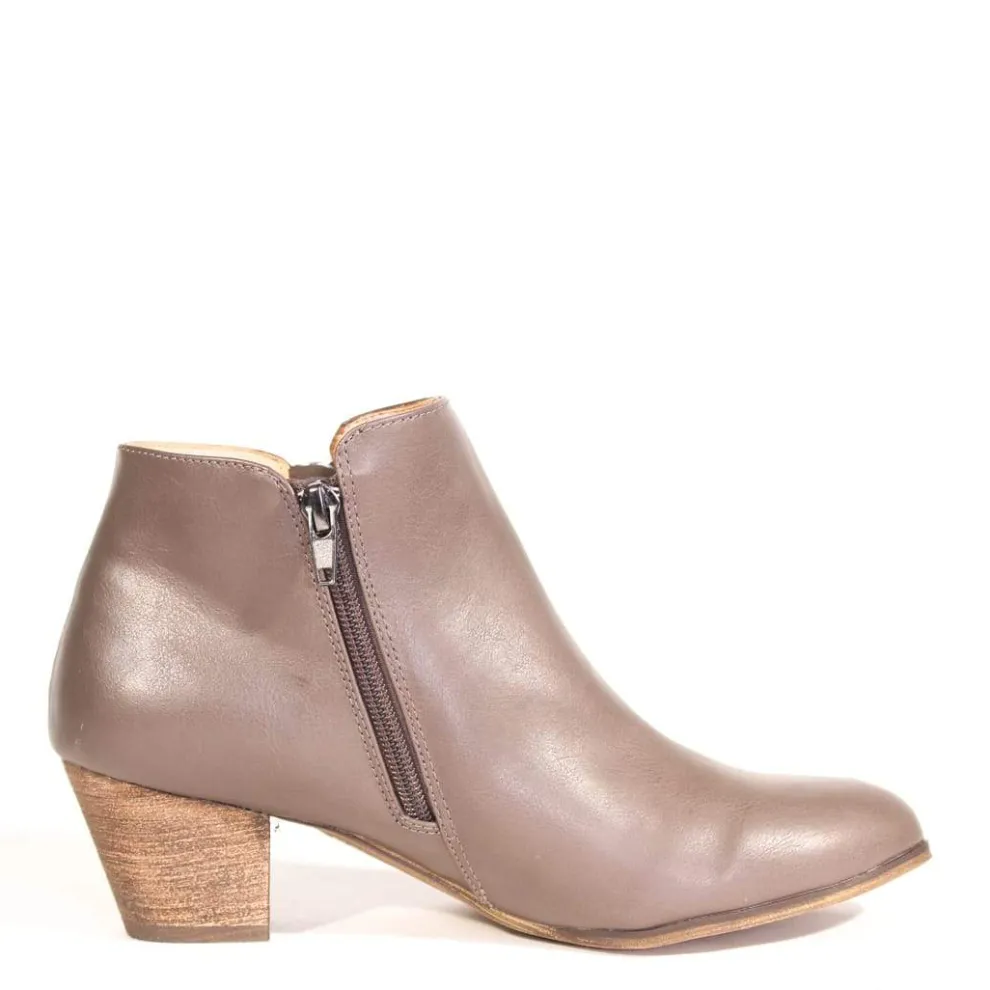 Logan Western Booties