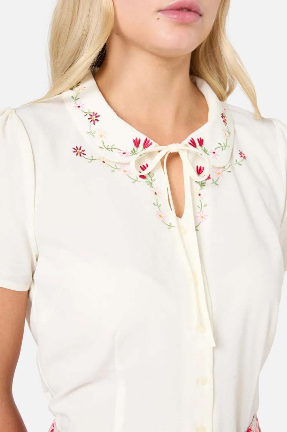 Meadow Embroidered Blouse