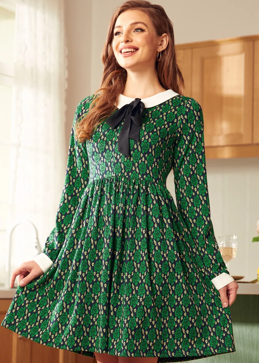 Nifty Fifties Flare Collar Dress