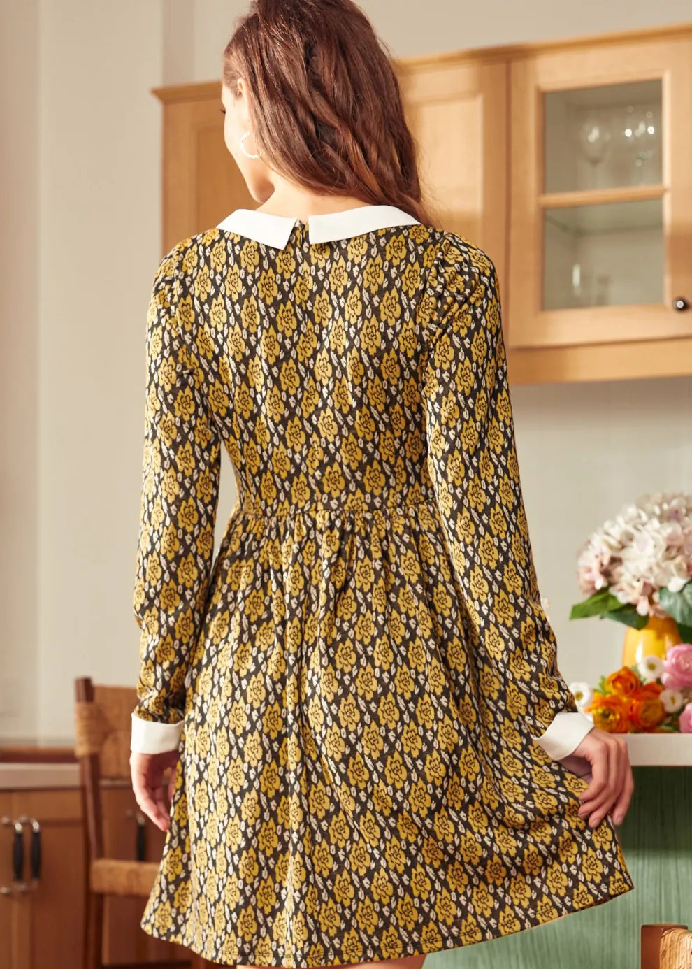 Nifty Fifties Flare Collar Dress