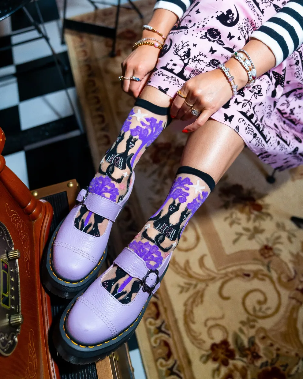 Nocturnal Cats Sheer Crew Sock