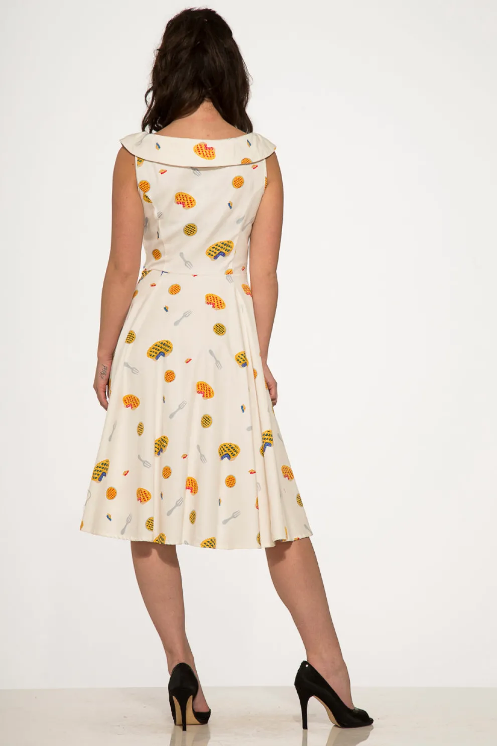 Pie Dress in Off White