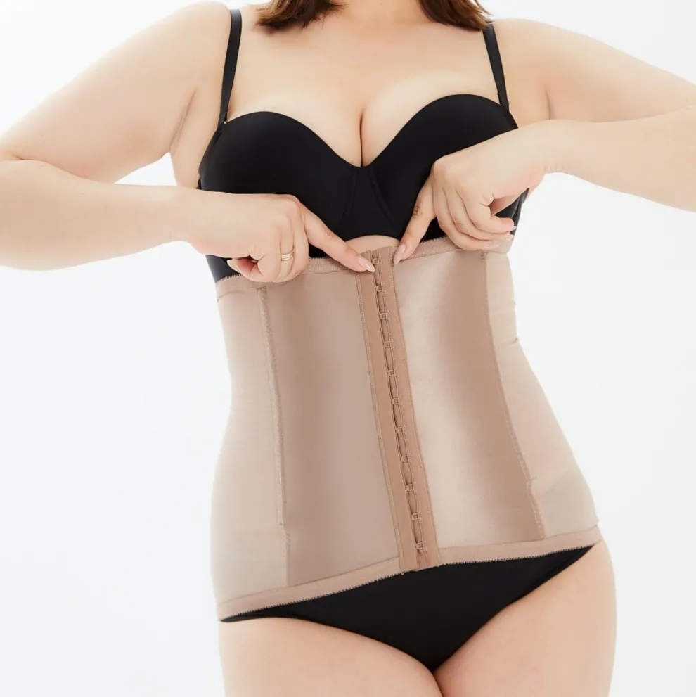 Style 821 | Shapette Powermesh Satin Panel Waist Cincher