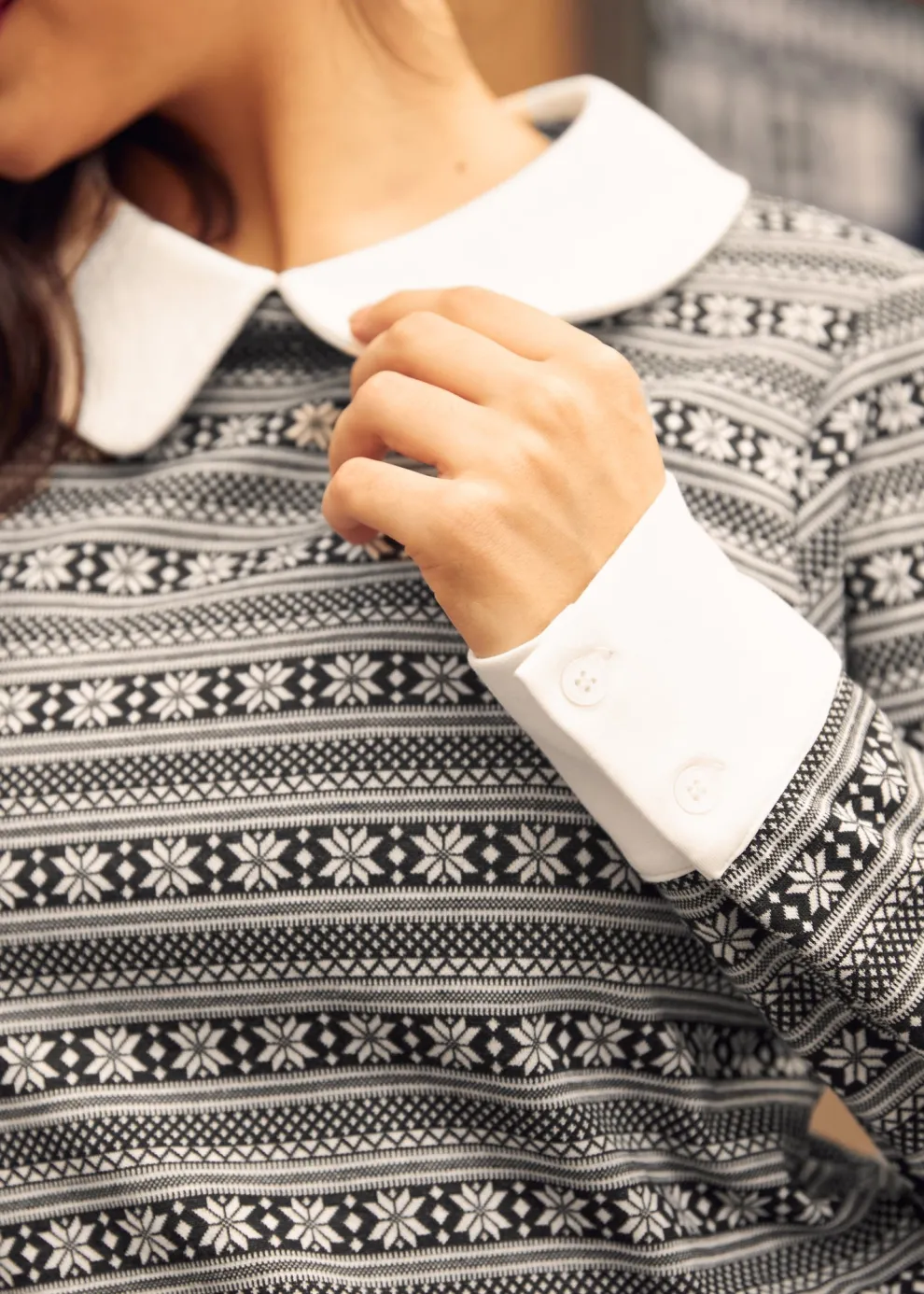 Transitional Timepiece Contrast Collar Shift Dress