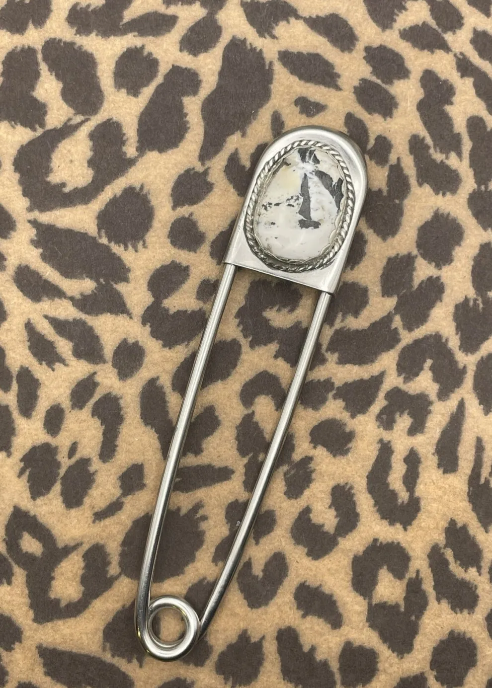 White Buffalo Turquoise Jumbo Safety Pin Keychain